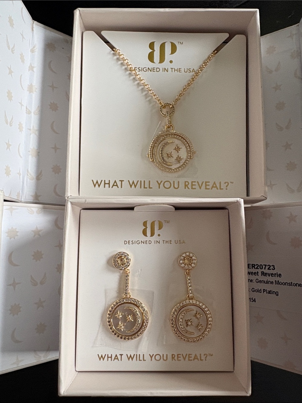 SET Bomb Party Halo - Gold Moon & Star Pendant Necklace and Earrings — ⭐️🌙